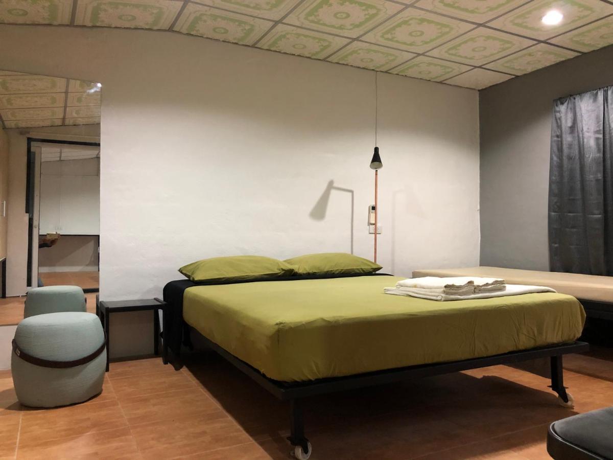 Wassana Sitdharma Guesthouse Транг Екстер'єр фото