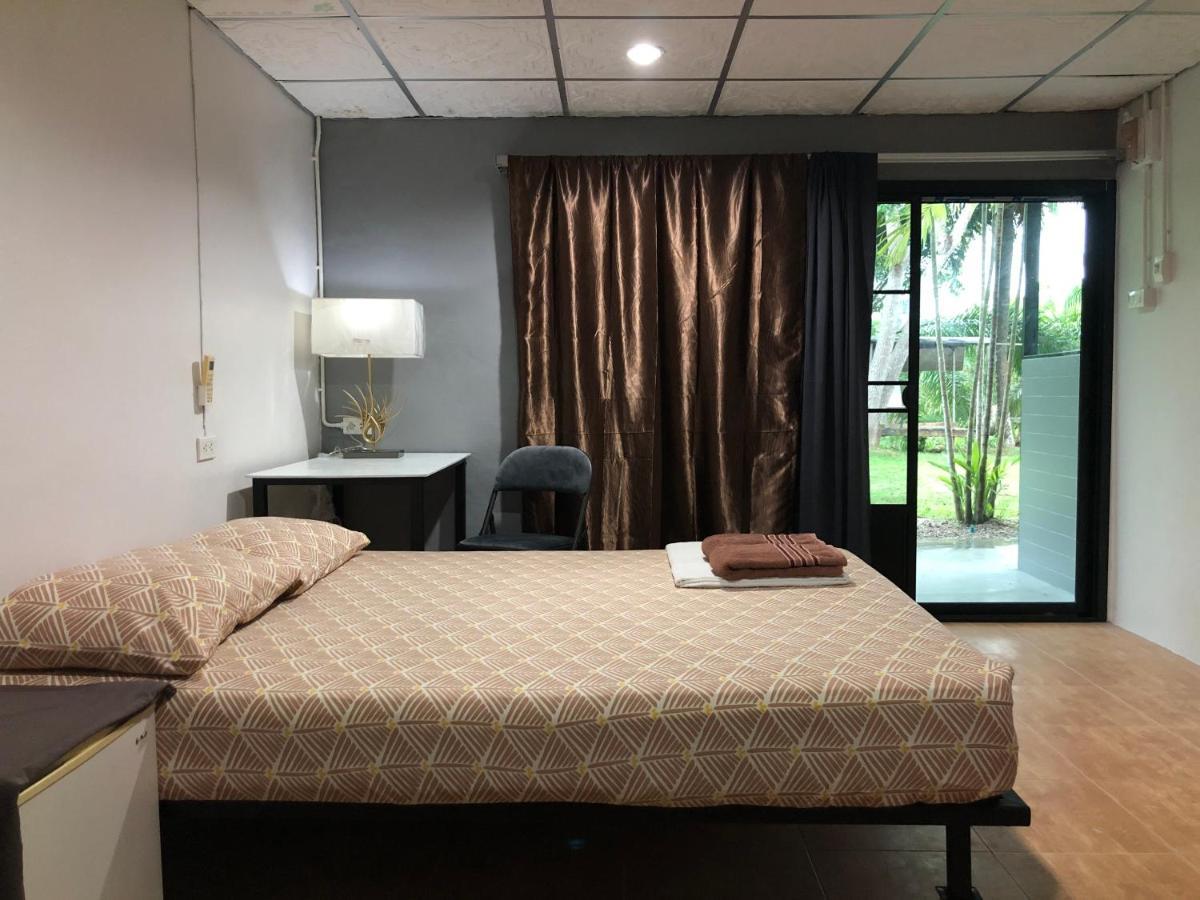 Wassana Sitdharma Guesthouse Транг Екстер'єр фото