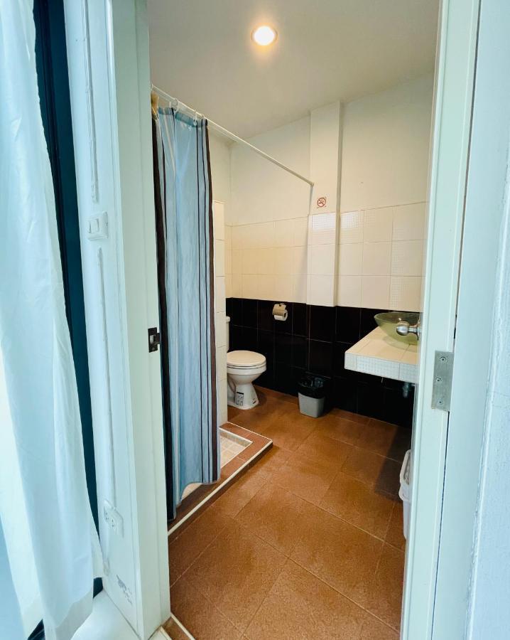 Wassana Sitdharma Guesthouse Транг Екстер'єр фото