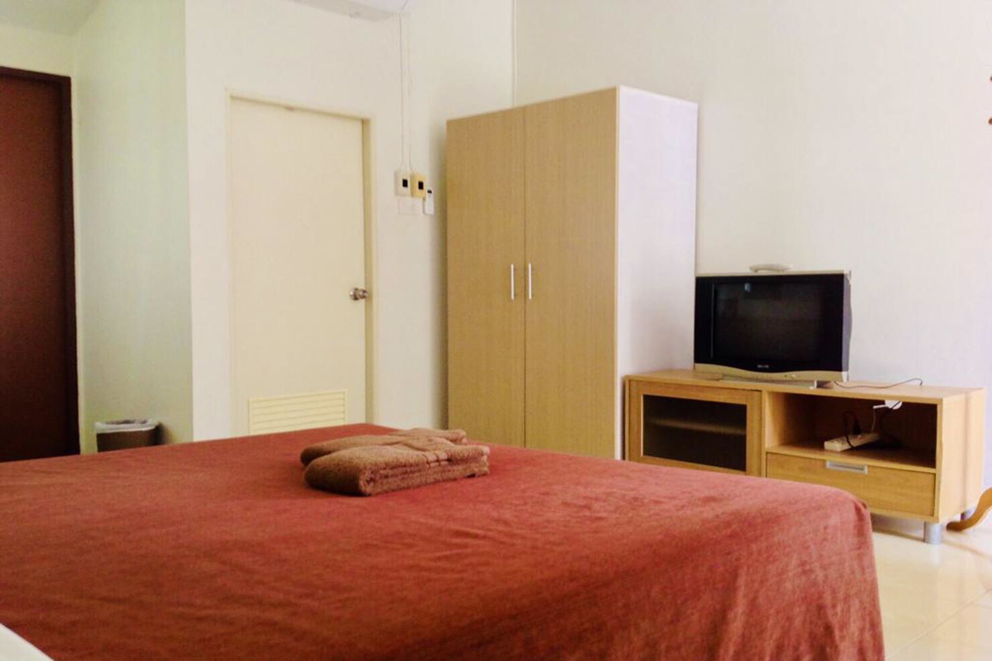 Wassana Sitdharma Guesthouse Транг Екстер'єр фото